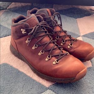 Danner mountain 503 boots